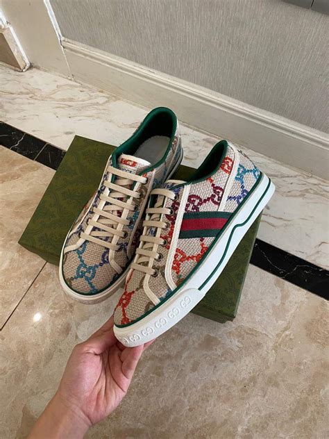 buy knockoff gucci shoes